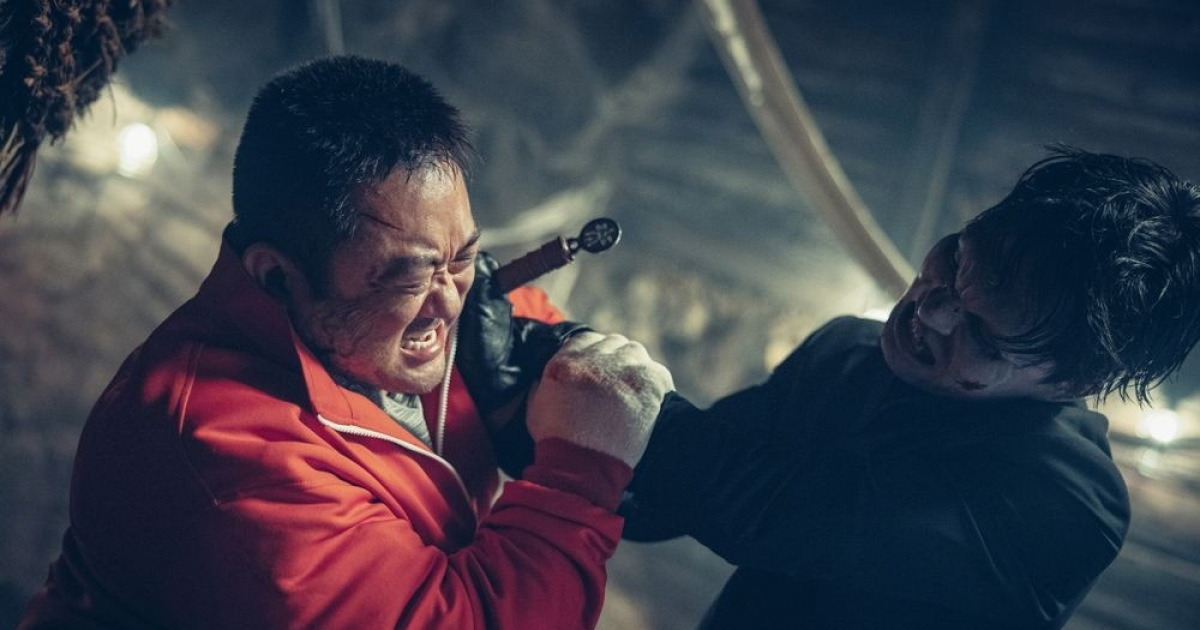 "최악 그 자체" 평가받았는데…넷플릭스서 '1위' 찍고 역주행 신화 쓰는 영화