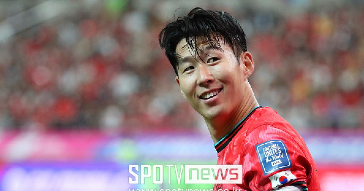 "차범근 뿌리 내리고, 박지성 줄기 세우고, 손흥민이 꽃 피운"...한국 축구 통산 1000번째 경기 임