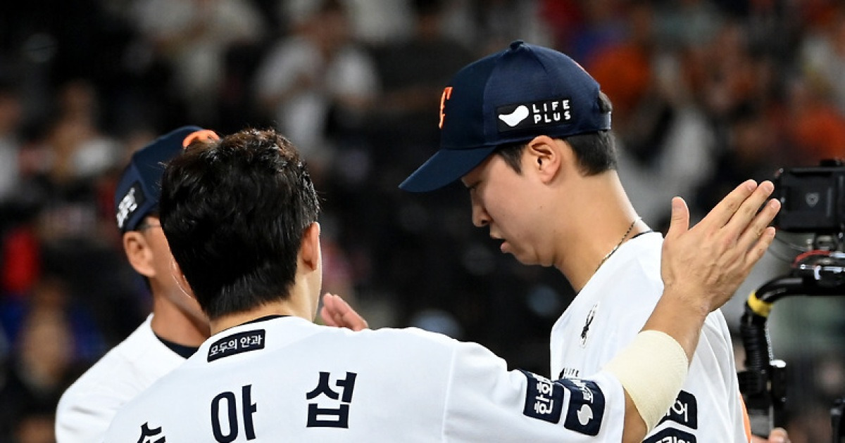 한화 엄상백, '올해 연봉 9억 값' 아직 안 늦었다 → 작년 '엘동원'처럼 해준다면? 부활의 불씨 확