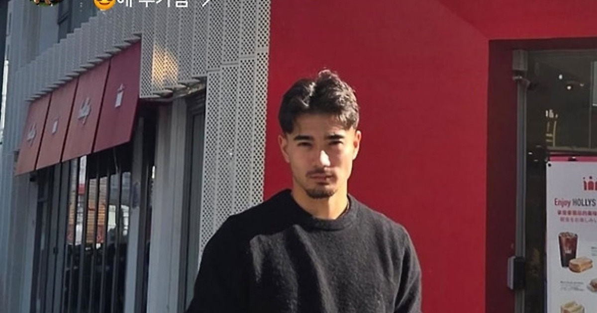 ‘혼혈’ 카스트로프, 외박 기간 부산 시내 활보…홍명보호+한국 문화 적응ing