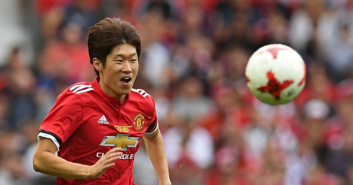 박지성, '맨유 유니폼' 입고 달린다…수원 레전드와 '꿈의 맞대결'