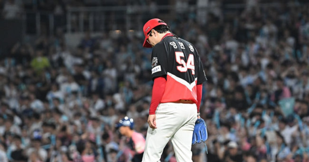 ‘볼넷-볼넷-볼넷-볼넷-볼넷’ 186승 토종 에이스, 시즌 최악투 고개 숙이다...실망한 KIA팬들은 8