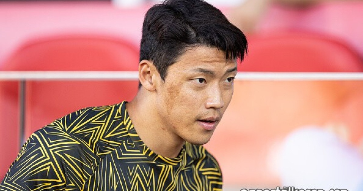 '韓 최후의 보루' 황희찬, 마침내 강등권 울버햄튼 떠나 '英 119년 명문 구단' 이적 현실화↑ "구단