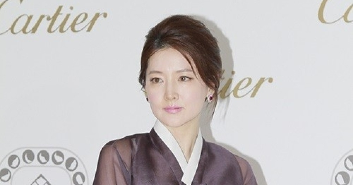 “이러고 가려고?”…이영애가 딸에게 배운 평범함의 가치