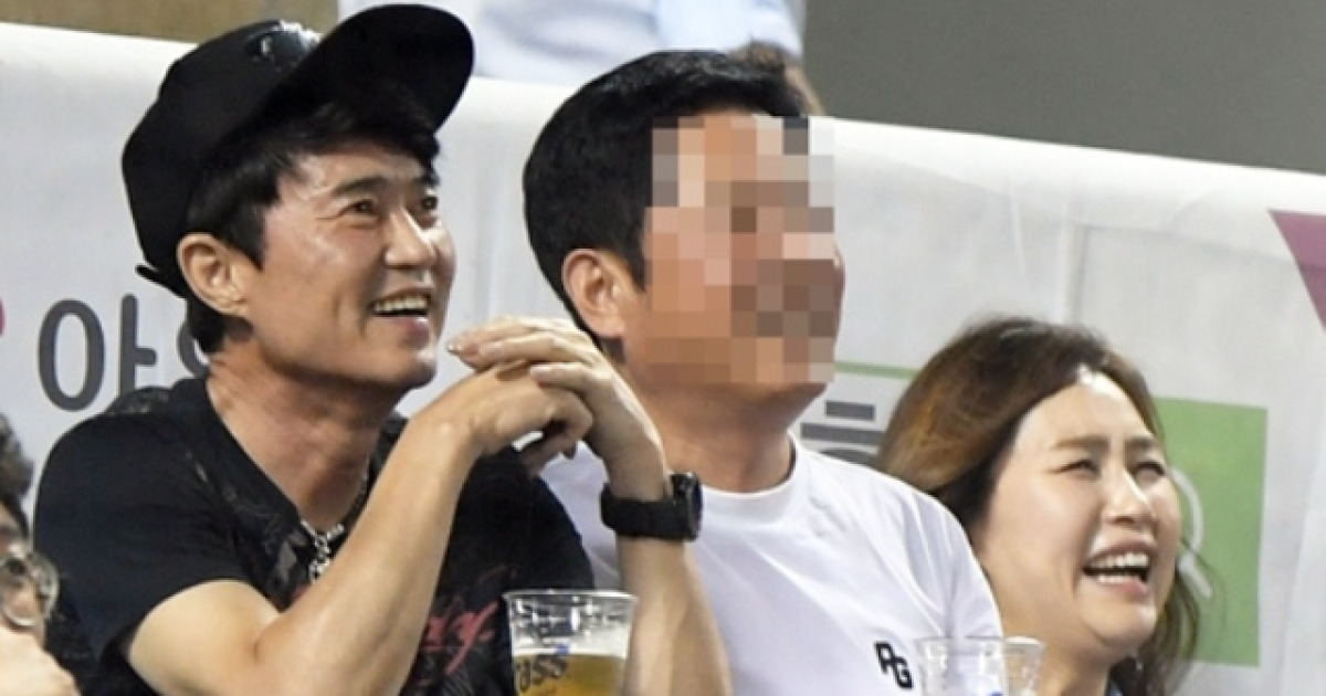 “子는 불륜 의혹, 母는 예능 출연” 조갑경 ‘라스’ 예고 등장에 비난 폭주