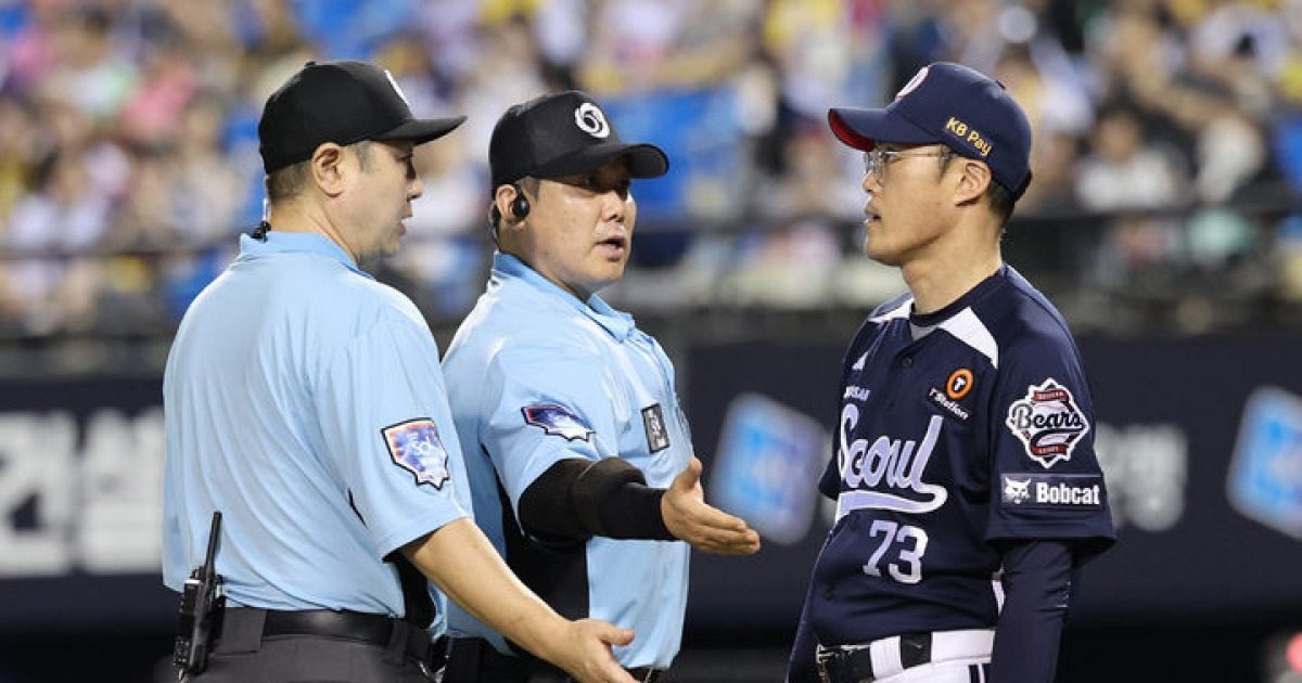 퇴장 불사한 조성환 두산 감독대행 "선수가 억울하면 나서야"
