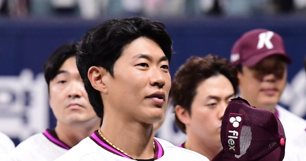 키움, 송성문 팔아서 '1년 생활비' 벌었다! 이적료 수익이 1년치 연봉 총액 규모