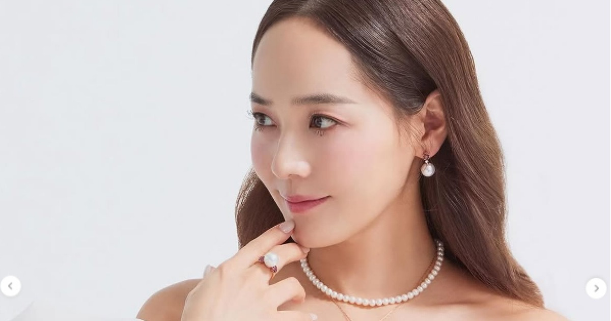 '국민 요정' 유진 "♥기태영과 계약 결혼이었다" 충격 고백 [옥문아]