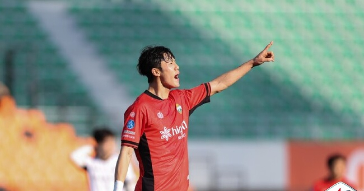 [k1.star] K리그에 이런 한국인 센터백 또 있을까…차단-돌파-빌드업 다 되는 ‘축구 도사’ 이기혁