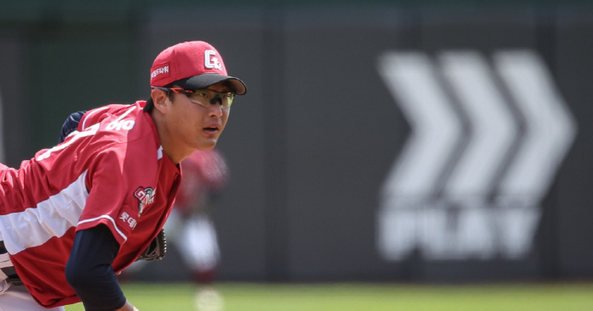 한때 롯데의 희망이었는데…13경기+252일째 승리가 없다. 5이닝 3실점 오늘도 '패전' 위기 [부산리