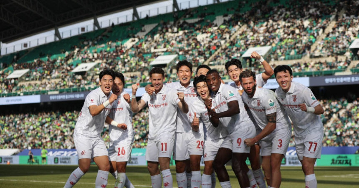 드디어 붙는다…부천FC, 제주와 K리그1서 첫 ‘라이벌전’