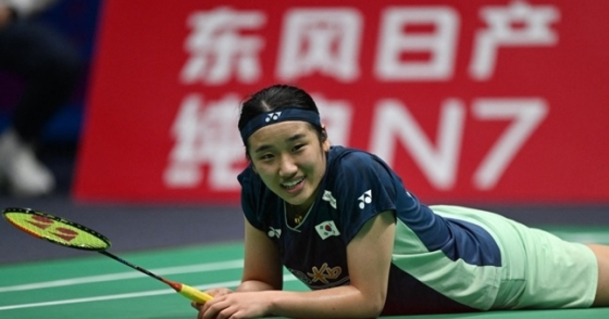 '역대 최다승 도전' 안세영, 왕중왕전 첫 경기 승리했다... 인도네시아 와르다니 2-1 제압