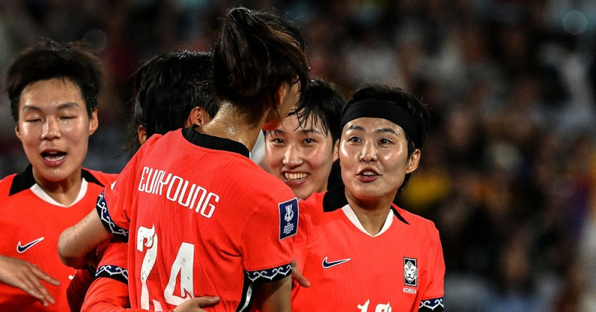 한국 4-19 일본, 한국 31-83 일본…日 압도했구나→'이번엔 다르다' 女 축구, 10년 만의 한일전 승리+