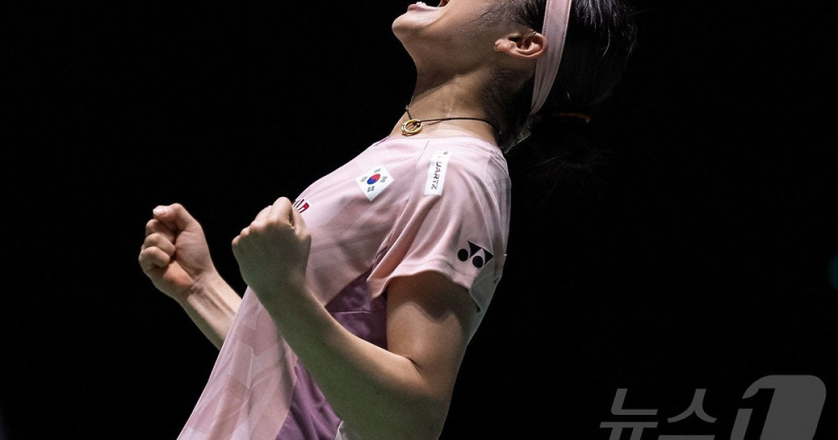 다시 뛰는 안세영, 일본 니다이라 꺾고 중국 마스터즈 16강 진출