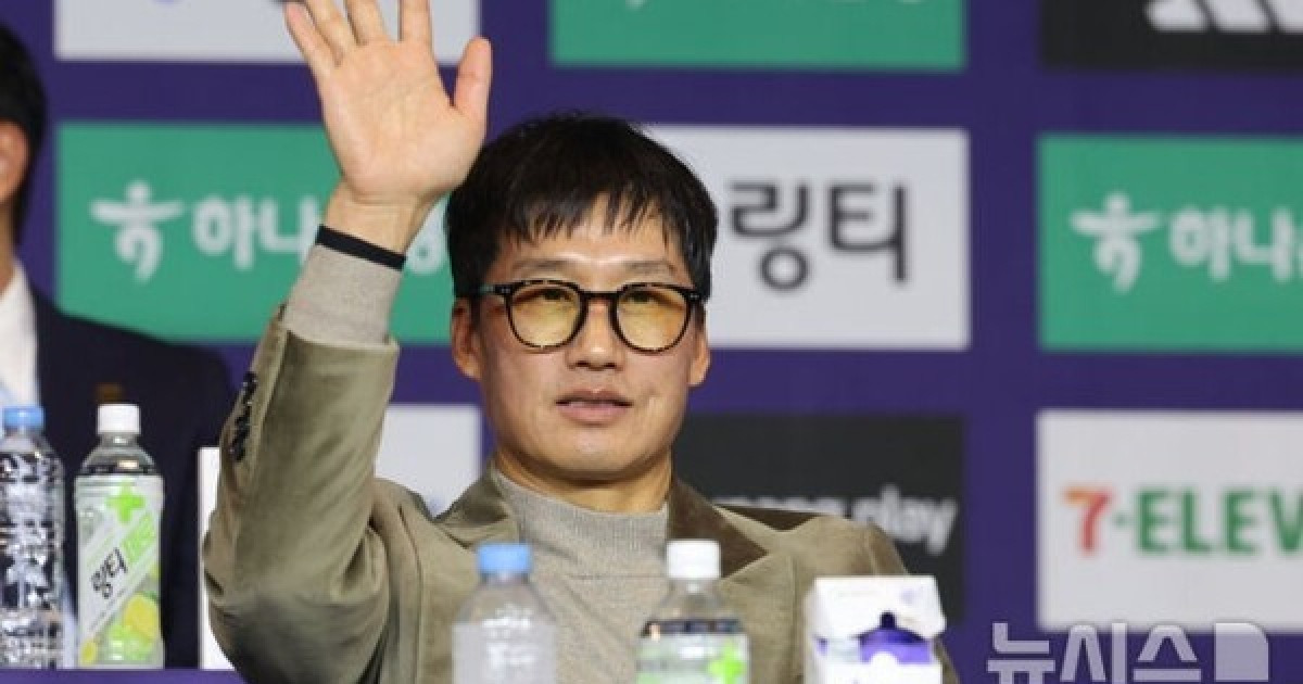 "다음 월드컵 사령탑은 이정효 감독에게 맡겨야"...김영광의 소신 발언, "일본 빠르게 쫓아갈 수 