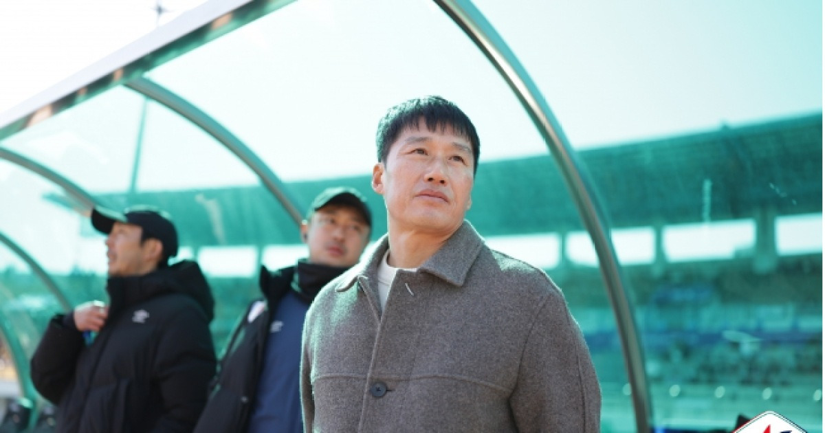 ‘강력한 우승 후보’ 수원, 공공의 적이 된 이정효 감독…“누가 우리를 꺾을지 많이 궁금할 것