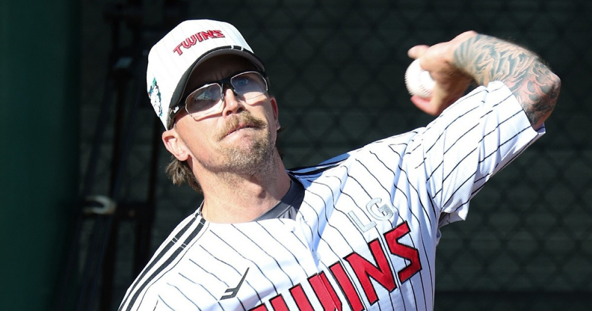 "강팀에서 뛰고 싶었다." 키움 외국인 계약 뿌리치고 LG '아쿼'로 온 호주 사나이. "최고의 팬들 만