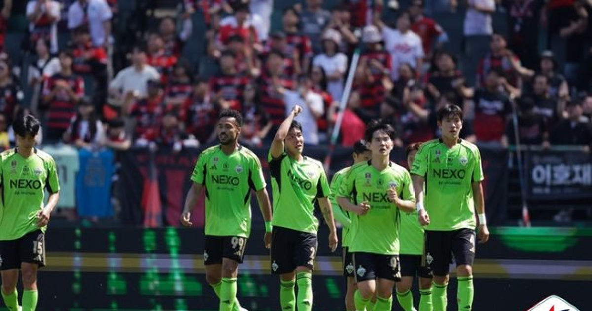'강상윤 극장골!' 전북, '이호재 2PK골' 포항에 극적인 3-2 승리...단숨에 3위 도약[오!쎈 현장]