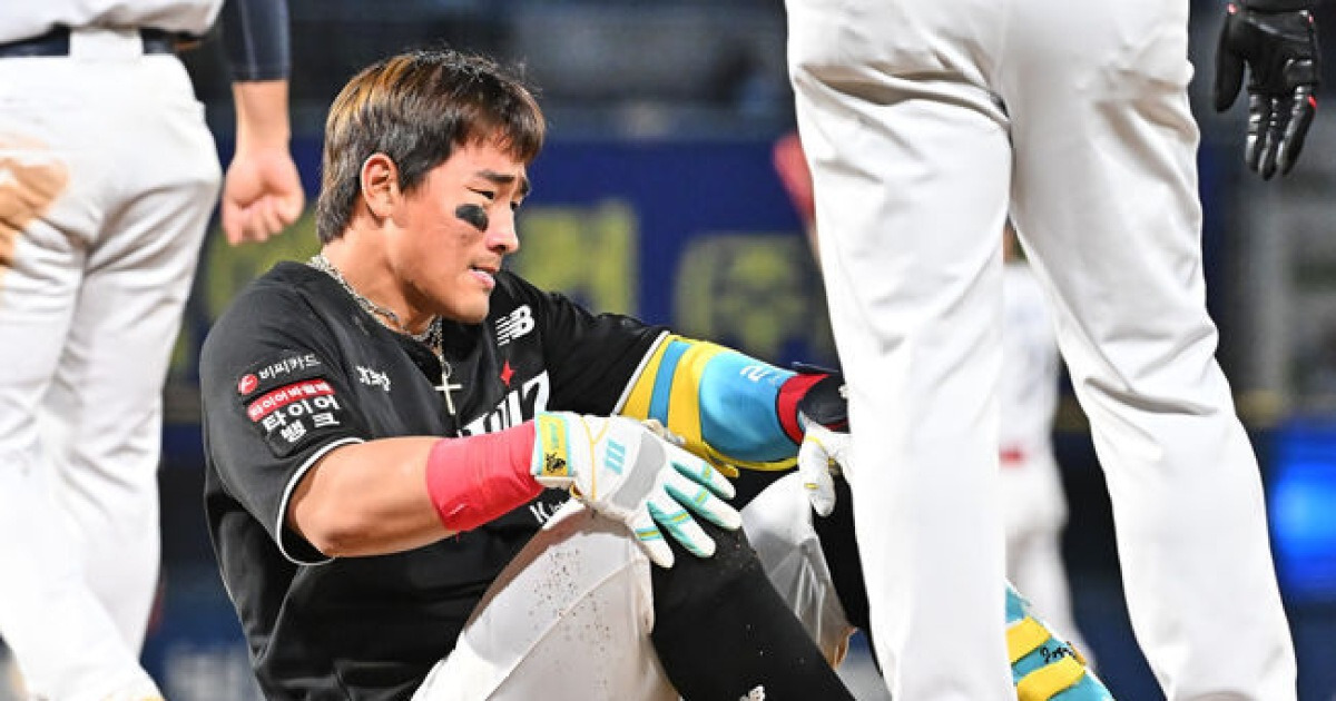 ‘얼마나 아팠으면’ 그라운드에 주저앉다니…LG와 공동 2위→초비상 걸렸다! 국대 4번타자 검진