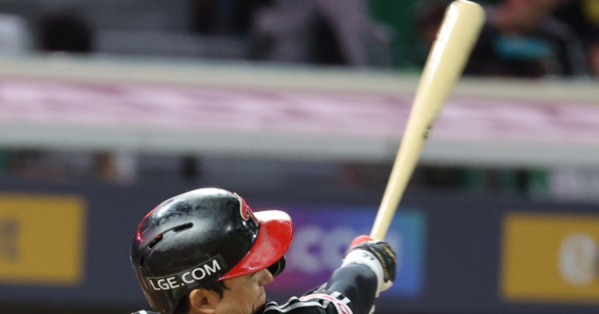 '이게 바로 선두의 힘' 박동원 8회 역전 결승 스리런 '쾅'…LG 적지에서 SSG 5-3 제압 [IS 인천]