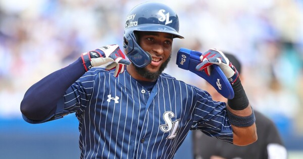 탄력 제대로 붙었다! 50홈런 보이는 삼성 디아즈 역사 쓸까?...삼성 출신 나바로 기록 경신 먼저 [