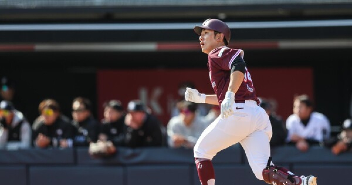 버건디 입은 서교수 4월에 못 본다...5월 복귀 유력, 설종진 감독 "뼈가 붙어야 기술 훈련 가능"