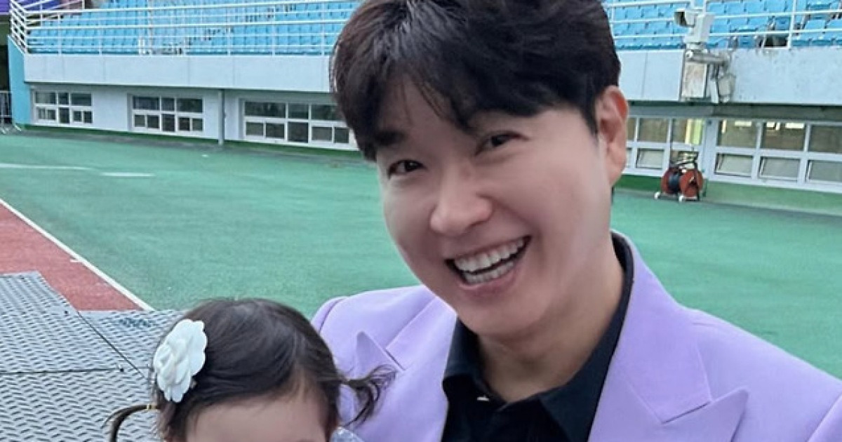 '친형 20억 횡령' 박수홍 "꿈은 이루어진다" 함박 미소 지었다[스타이슈]