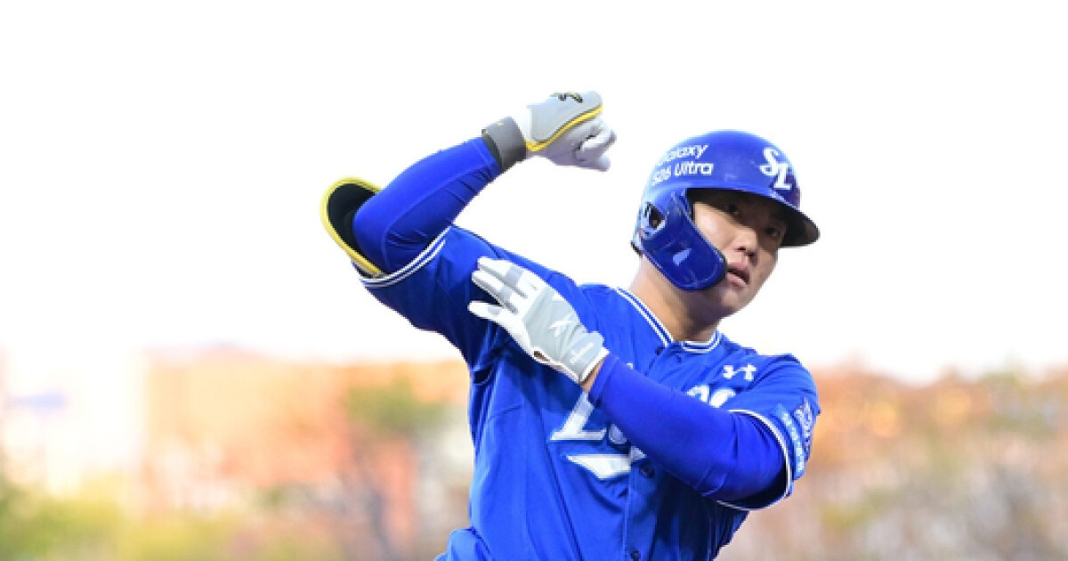 역전 이끈 3안타 폭발, 이러다 타격왕 하겠네..."삼진이라 생각했는데" ABS존도 피해가는 4할4푼8리