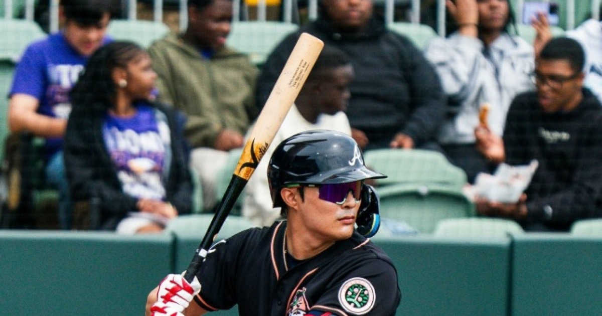 '빙판길 꽈당→5개월 재활' 김하성, 첫 실전서 안타-3루 도루 '펄펄'... 복귀 시점도 나왔다