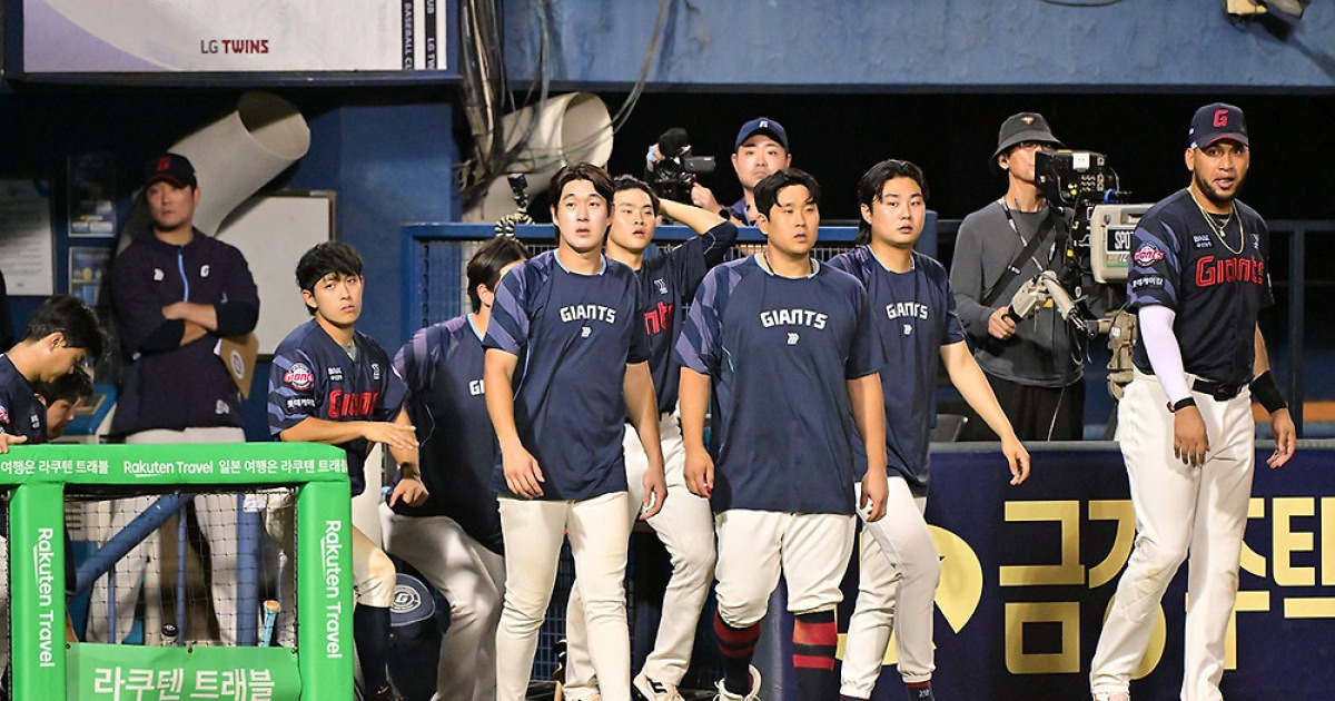 '22년 만의 12연패+공동 5위 추락'…롯데 가을야구, 이젠 모른다→8위 KIA와도 2G 차 [창원 현장]