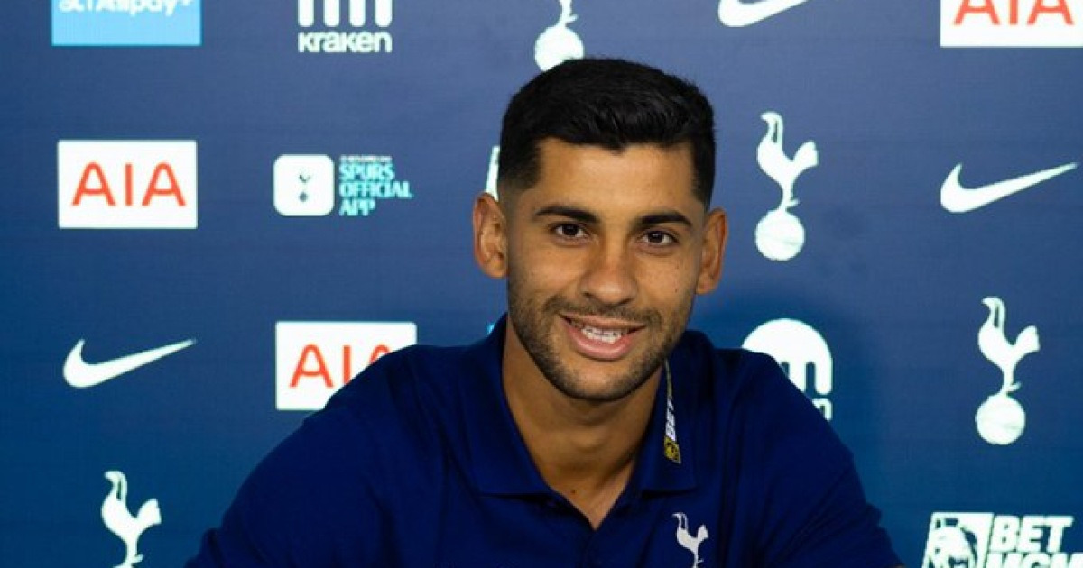 '이럴 수가' 손흥민 내보내고 줄줄이 재계약→토트넘 속셈 드러났다…로메로, 4년 연장 사인 "또 