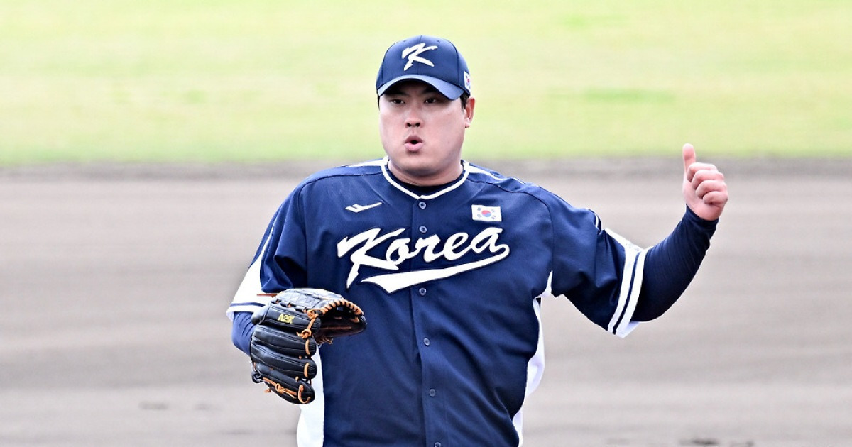 '16년 만의 태극마크, 그런데 더 무섭다' 오래 보고 싶었는데 순삭된 류현진 피칭[오키나와 현장]