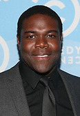 <p>샘 리차드슨</p><p>주연</p>