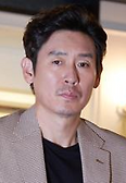 <p>설경구</p><p>주연</p>