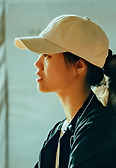 <p>덩이한</p><p>감독</p>