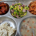 '맛있는 건강식 드셨네' 글에 포함된 이미지
