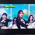 '오늘은 엠카 본.방.사' 글에 포함된 이미지