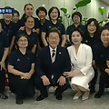 '청소및보안 직원들에' 글에 포함된 이미지