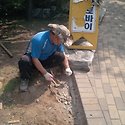 후문 길가 옆 화단 보수 작업1