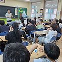 진천 상산초에서는...