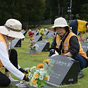 제주 호국원 묘비 손수 딱으며