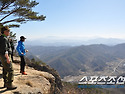 [한국 100대 명산 찾기-99차 구봉산] 1봉에서 봄을, 9봉에서 겨울을 맞다