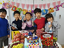 친구들이 멋진 범수의 생일을 축하해줘..