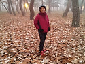 아침마다 보약 먹는곳. 오늘따라 낙엽이..