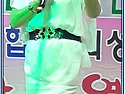 가수엄인영