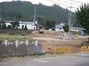 원평국민학교 운동장이 두 동강 나~!..