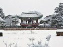 안산 초지동 화랑유원지내 단원각 눈다..