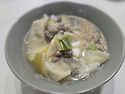 만둣국?