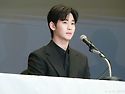 [단독]"김수현 명예훼손" 팬들이 고발...개그맨 출신 유튜버 검찰 일부 송치