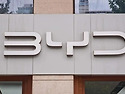 비야디 주가 사상 최고치…버핏 수익은? ‘반토막